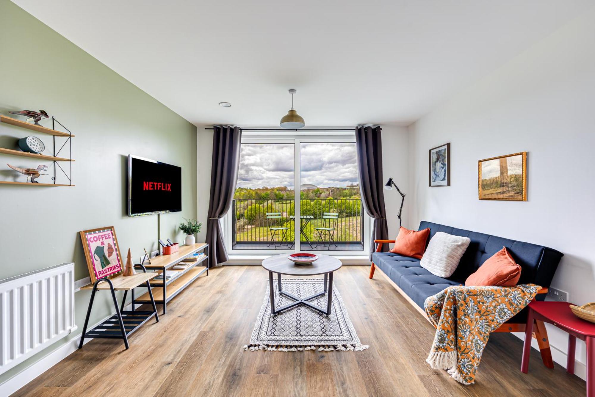 Penthouse Apartment - City Centre - Secure Parking, Balcony, Self-Check-In, Fast Wifi And Smart Tv With Netflix By Yoko Property Milton Keynes Exterior photo