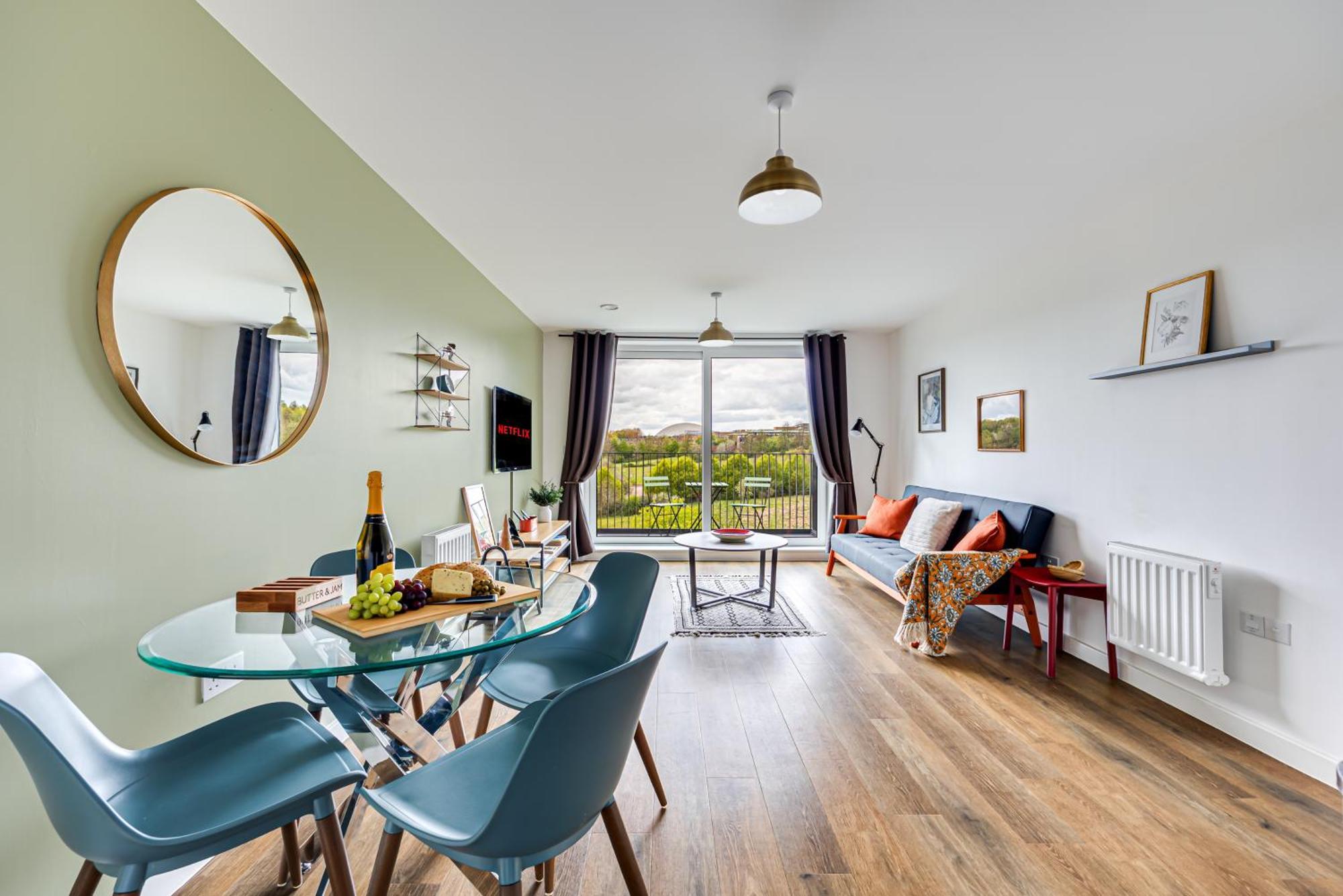 Penthouse Apartment - City Centre - Secure Parking, Balcony, Self-Check-In, Fast Wifi And Smart Tv With Netflix By Yoko Property Milton Keynes Exterior photo